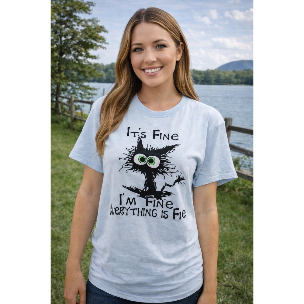U.S. Vintage Graphic T-Shirt Women S Light Blue‎ Cat Everything Is Fine